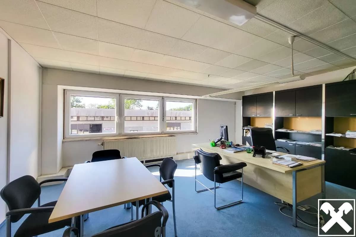 19-Zimmer-Immobilie mieten in Vöcklabruck – 3 400 m², € 16.760 – Bild 7 von 12
