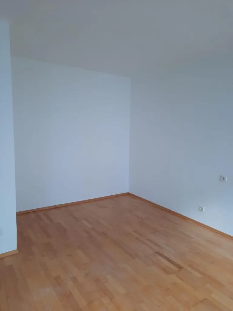 1-Zimmer-Wohnung mieten in Eisenstadt – 25 m², € 490 – Bild 9 von 12