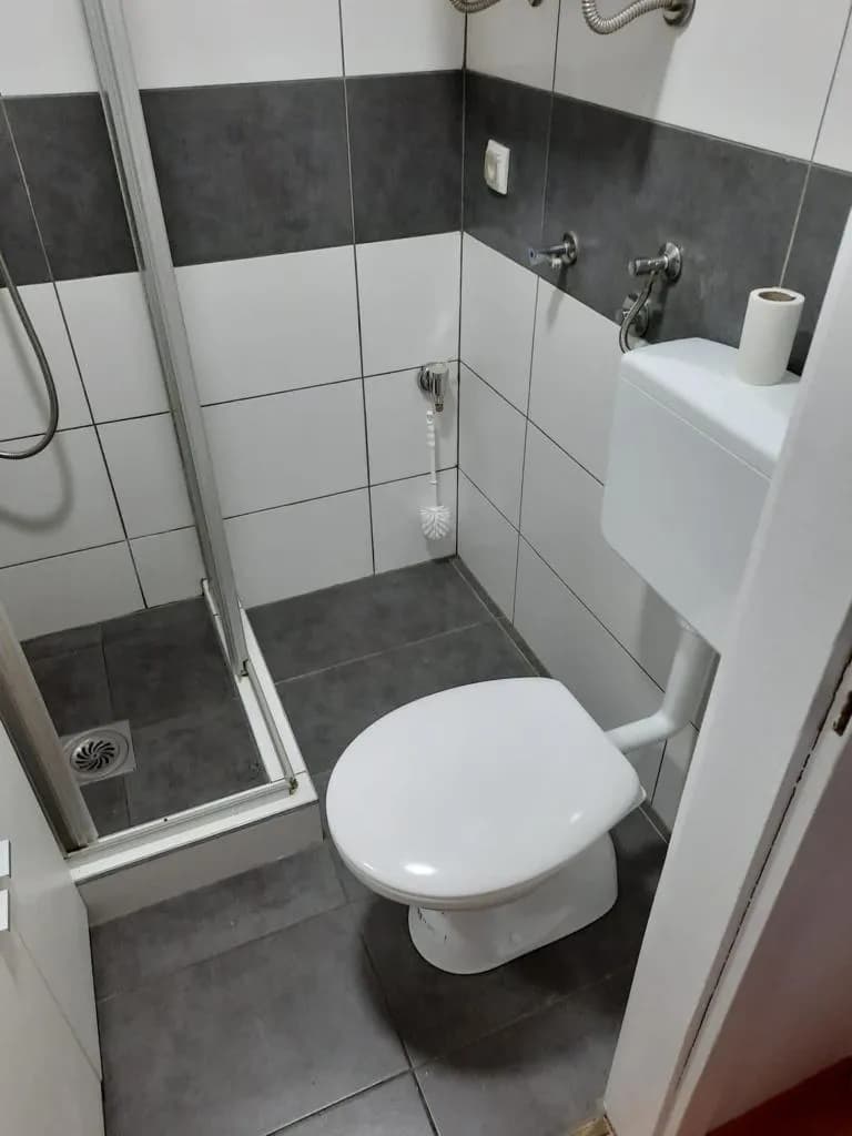 1-Zimmer-Wohnung mieten in Eisenstadt – 25 m², € 490 – Bild 12 von 12