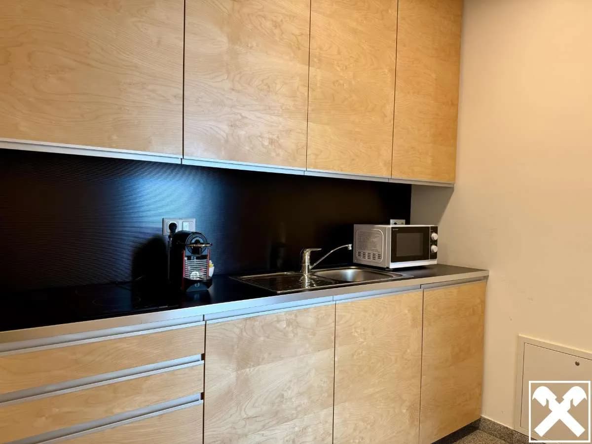 Gewerbeimmobilie mieten in Urfahr-Umgebung – 64 m², € 715 – Bild 5 von 6