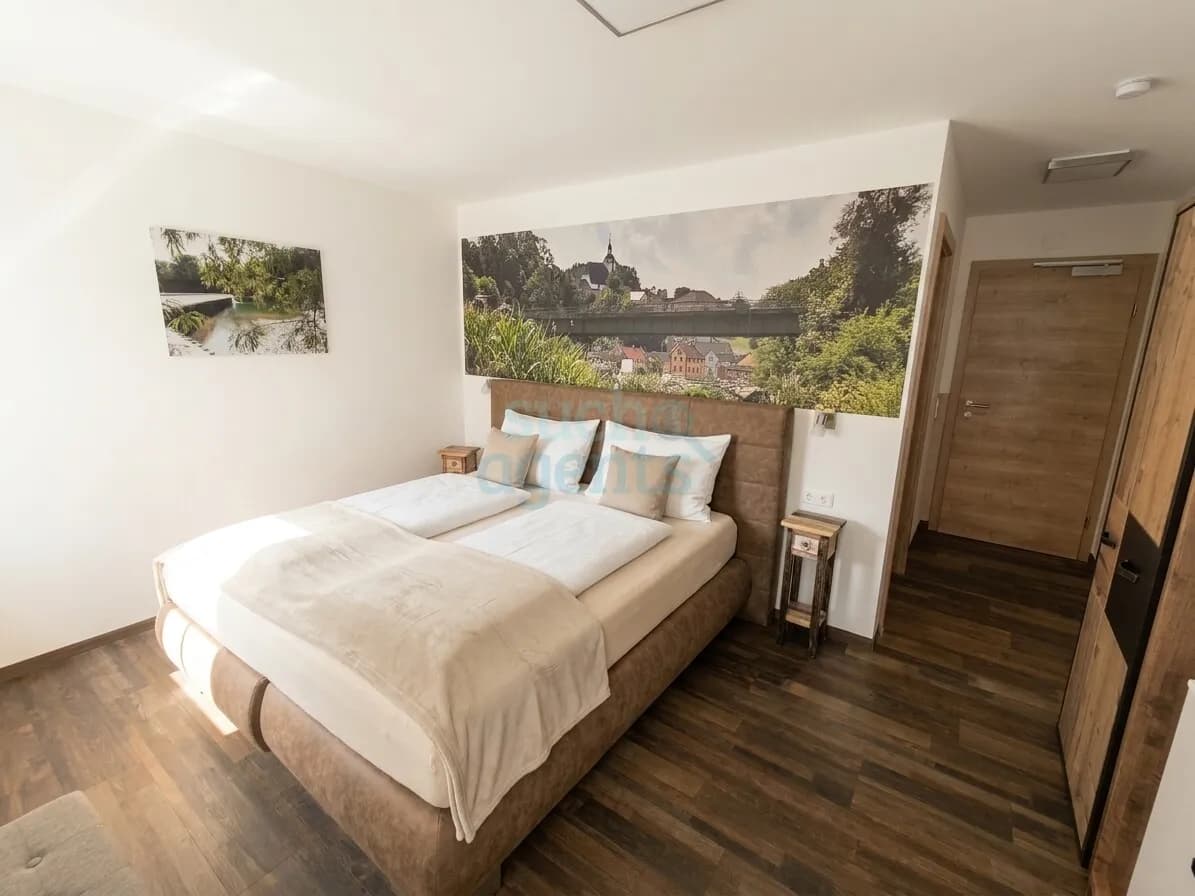 5-Zimmer-Gewerbeimmobilie kaufen in Steyr-Land – 180 m², € 360.000