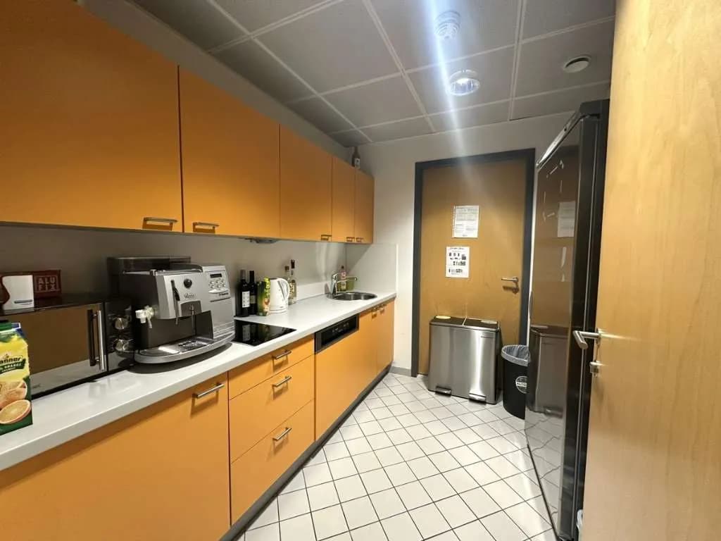 Gewerbeimmobilie mieten in Wien – 123 m², € 12 – Bild 4 von 11
