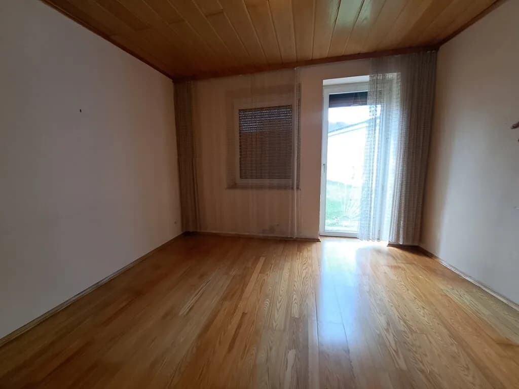 6-Zimmer-Haus kaufen in Voitsberg – 120 m², € 180.000 – Bild 10 von 19