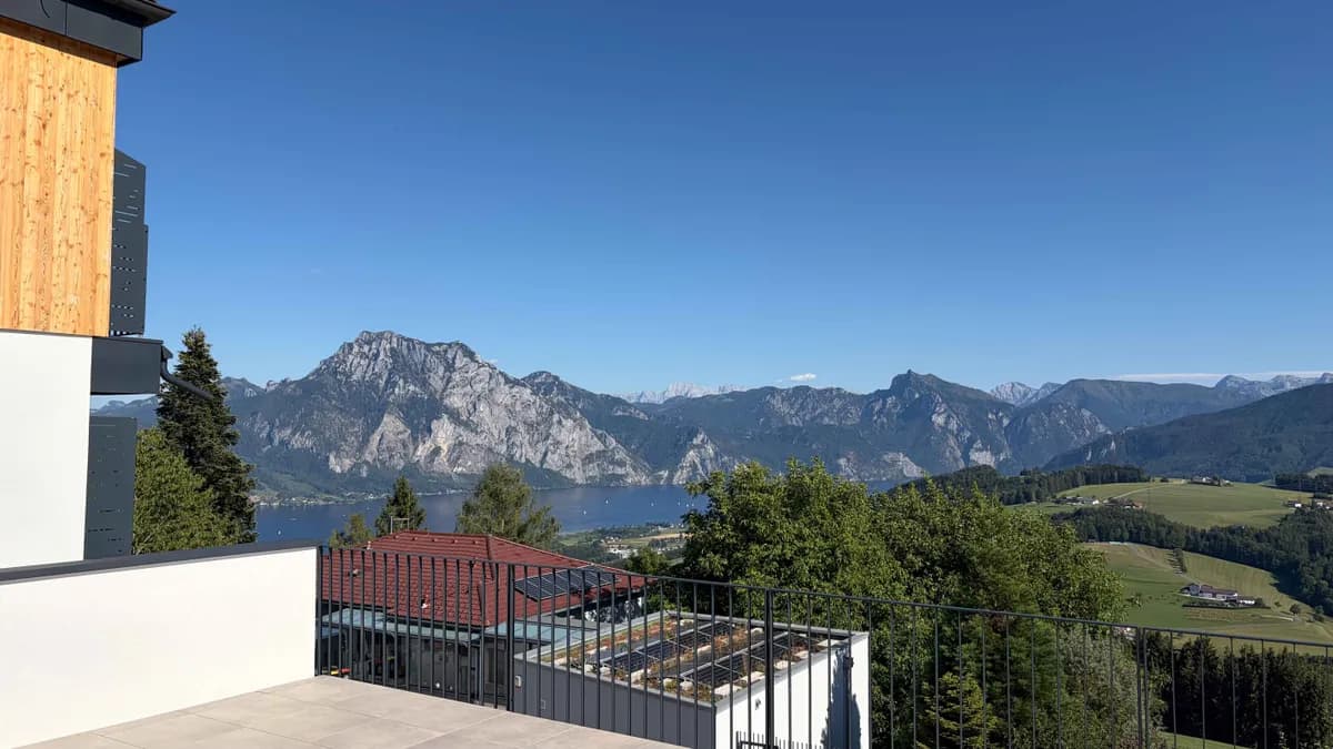 4-Zimmer-Wohnung mieten in Gmunden – 100 m², € 2.200