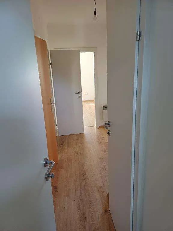 Wohnung mieten in Bruck-Mürzzuschlag – 74,2 m², € 511 – Bild 2 von 7