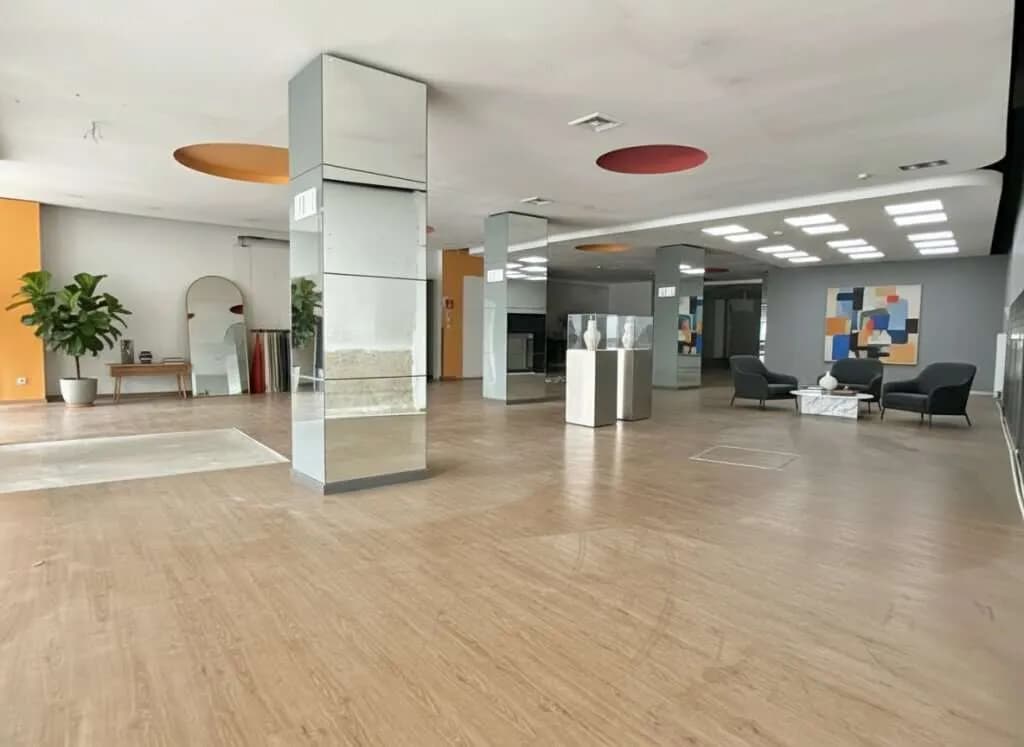 3-Zimmer-Gewerbeimmobilie mieten in Bruck an der Leitha – 330 m², € 1.500 – Bild 3 von 5