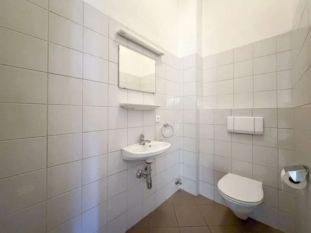 Gewerbeimmobilie mieten in Salzburg Stadt – 141 m², € 2.810 – Bild 11 von 13