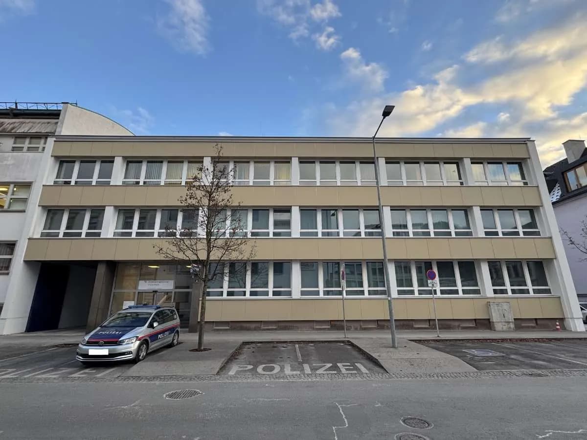 3-Zimmer-Gewerbeimmobilie mieten in Leoben – 81 m², € 642 – Bild 2 von 12