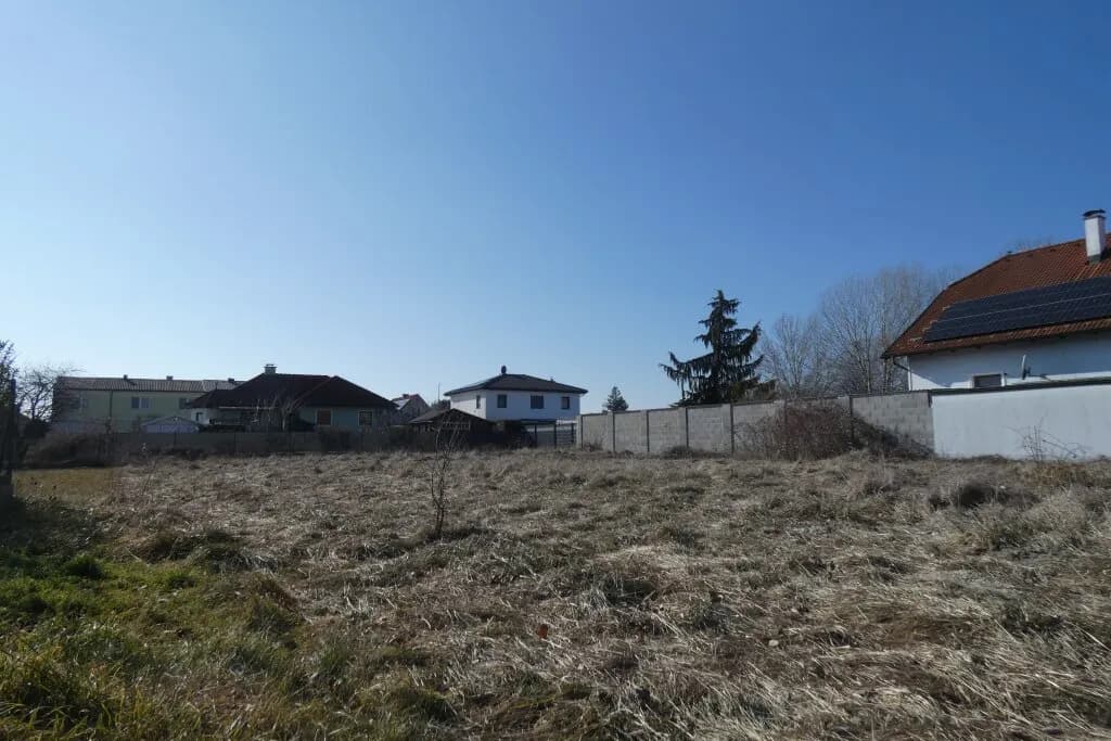 Grundstück kaufen in Bruck an der Leitha – 1 000 m², € 395.000 – Bild 3 von 4