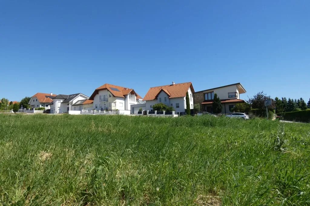 Grundstück kaufen in Eisenstadt - Umgebung – 595 m², € 192.000