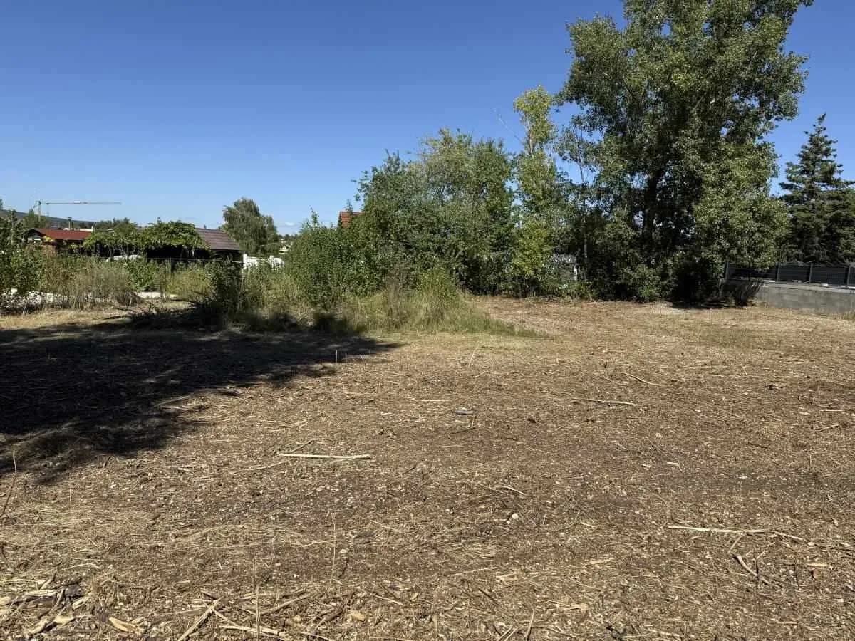 Grundstück kaufen in Wiener Neustadt – 500 m², € 194.000