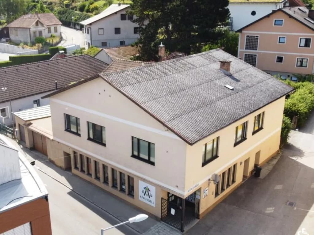 Immobilie kaufen in Sankt Pölten Land – 1 720 m², € 550.000 – Bild 2 von 4