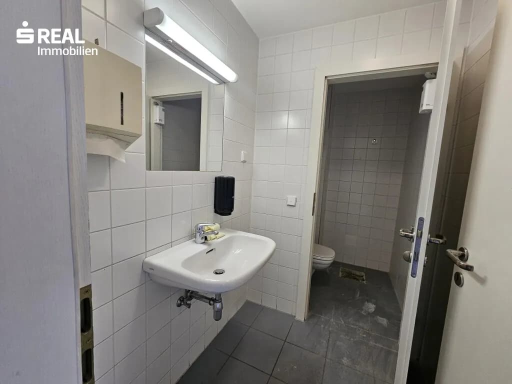 3-Zimmer-Gewerbeimmobilie mieten in Wien – 116,64 m², € 1.895 – Bild 8 von 10