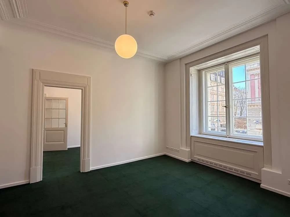 Gewerbeimmobilie mieten in Wien – 385 m², € 28 – Bild 12 von 16