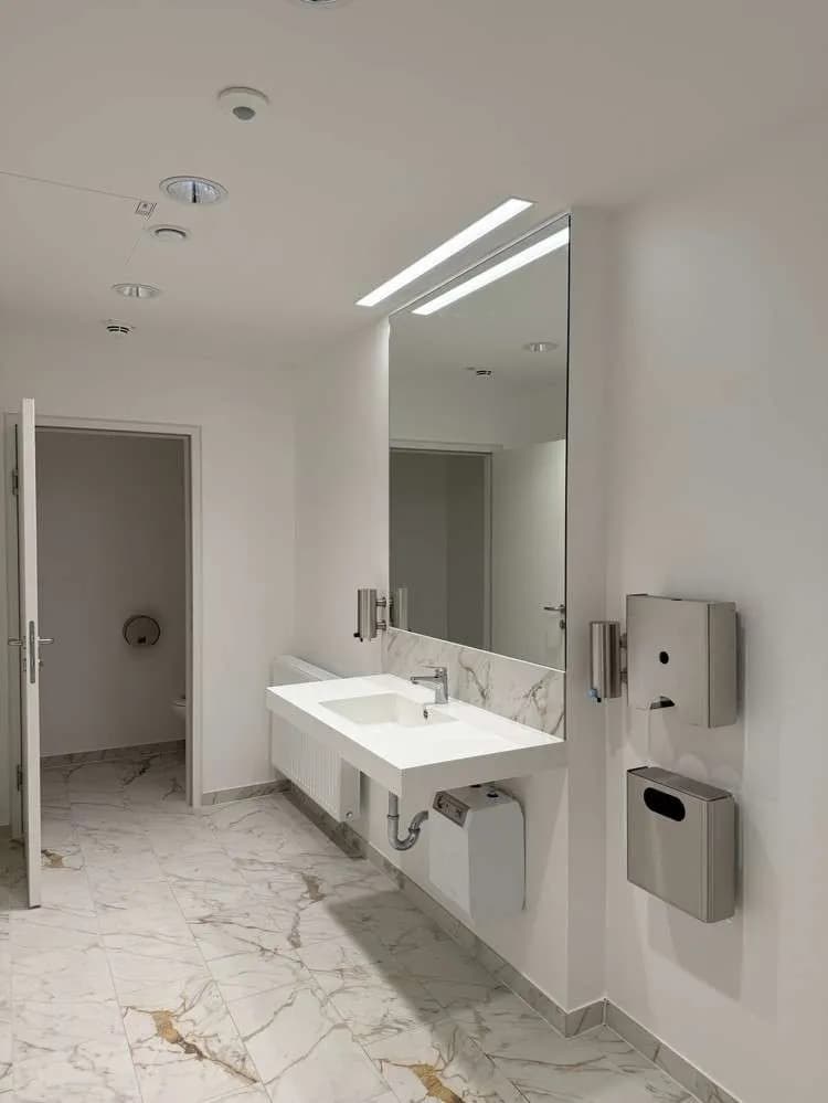 Gewerbeimmobilie mieten in Wien – 385 m², € 28 – Bild 14 von 16