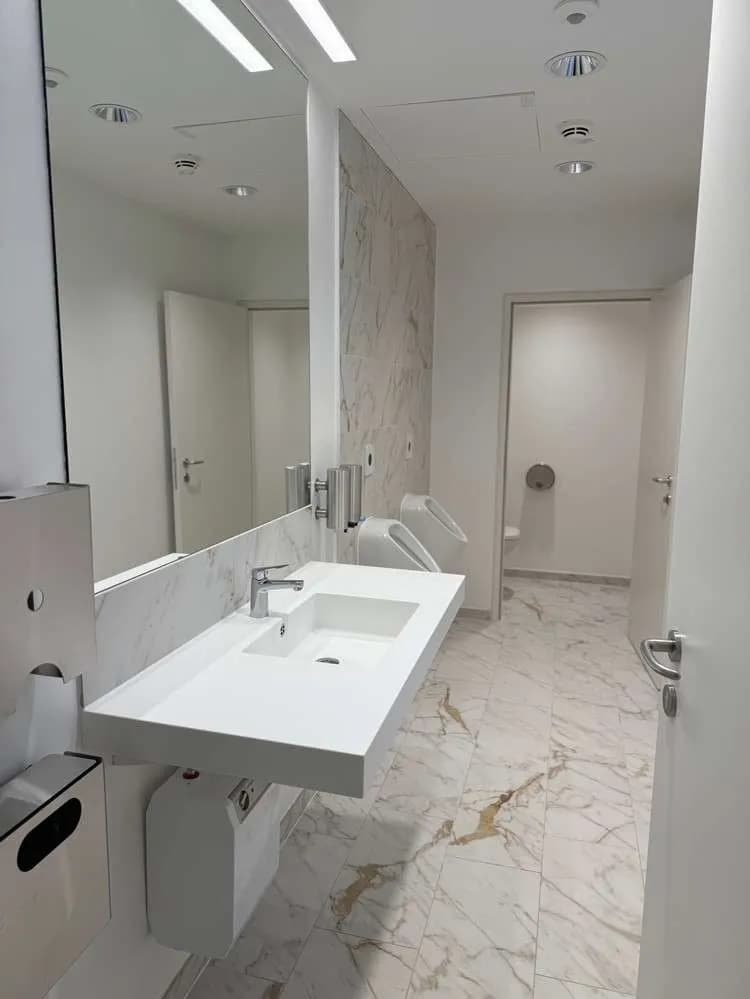 Gewerbeimmobilie mieten in Wien – 385 m², € 28 – Bild 15 von 16