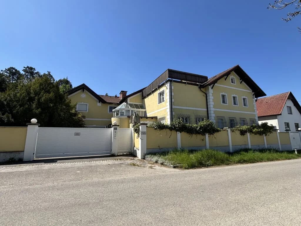 8-Zimmer-Haus kaufen in Tulln – 511,2 m²