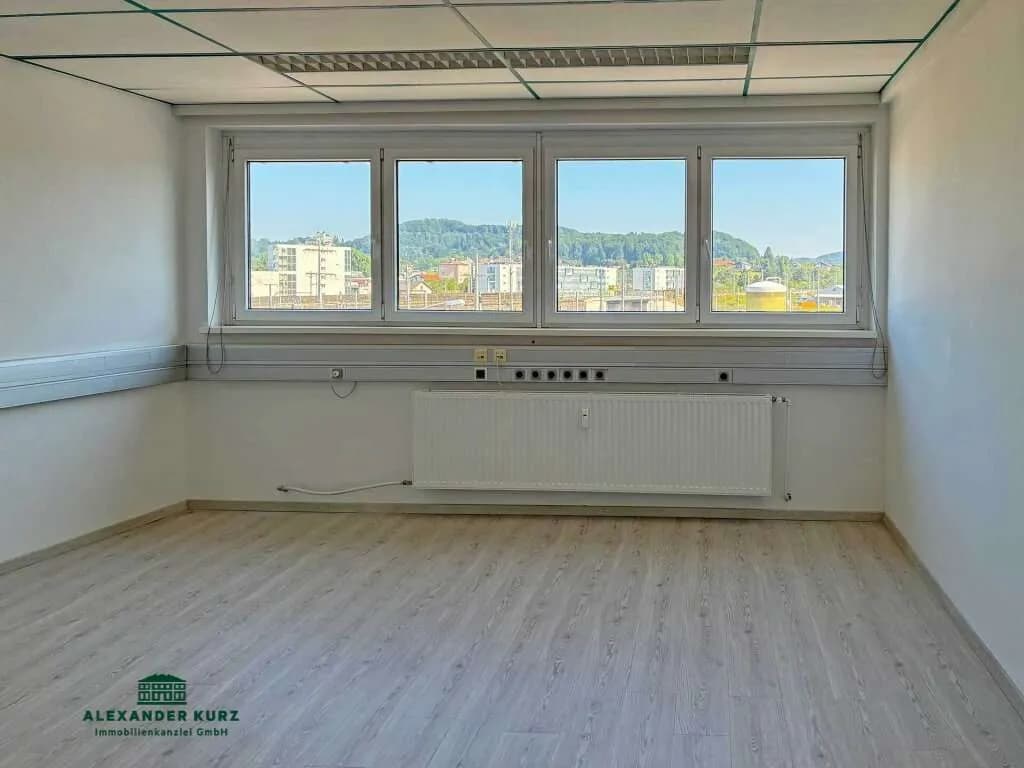 Gewerbeimmobilie mieten in Salzburg Stadt – 139 m², € 1.458 – Bild 2 von 3