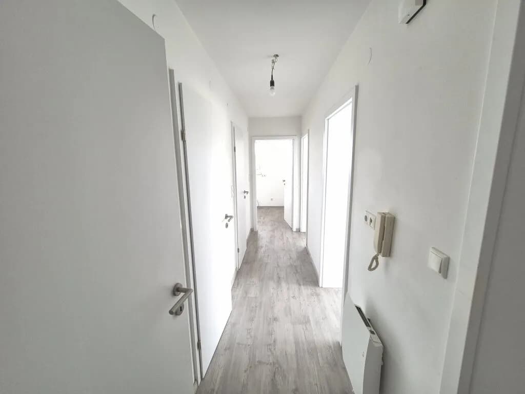 3-Zimmer-Wohnung mieten in Salzburg-Umgebung – 72,2 m², € 1.300 – Bild 2 von 8