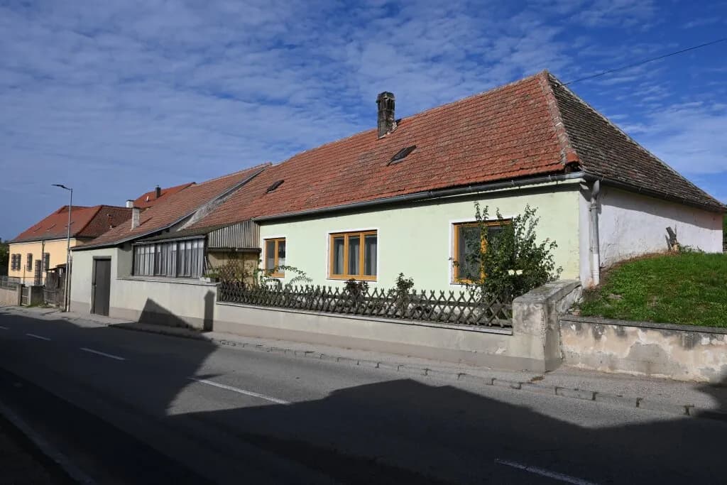 7-Zimmer-Gewerbeimmobilie kaufen in Hollabrunn – 178 m², € 149.000
