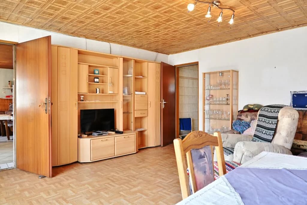 7-Zimmer-Gewerbeimmobilie kaufen in Hollabrunn – 178 m², € 149.000 – Bild 7 von 26