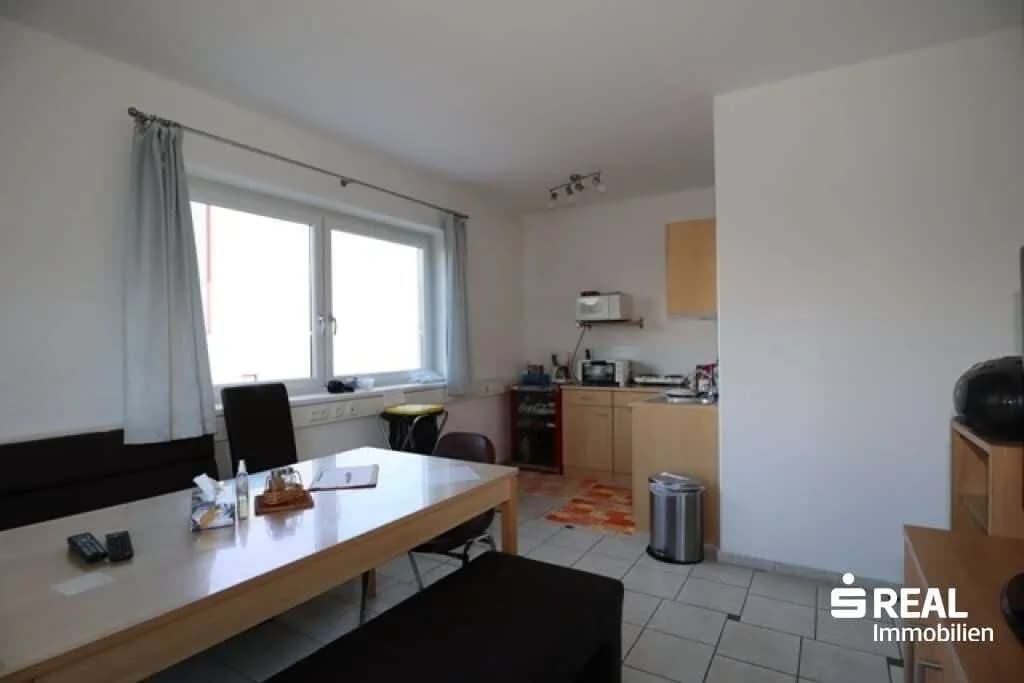 3-Zimmer-Gewerbeimmobilie mieten in Linz Land – 81 m², € 1.060 – Bild 4 von 10