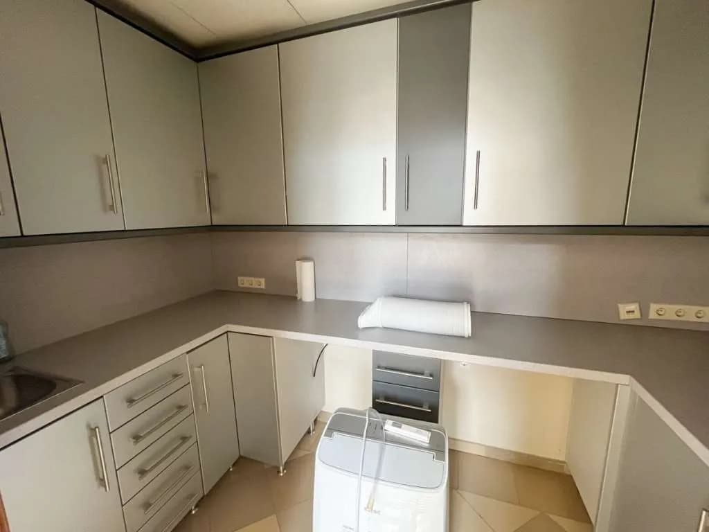 5-Zimmer-Gewerbeimmobilie mieten in Wiener Neustadt – 140 m², € 2.275 – Bild 4 von 22