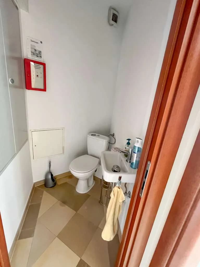 5-Zimmer-Gewerbeimmobilie mieten in Wiener Neustadt – 140 m², € 2.275 – Bild 7 von 22