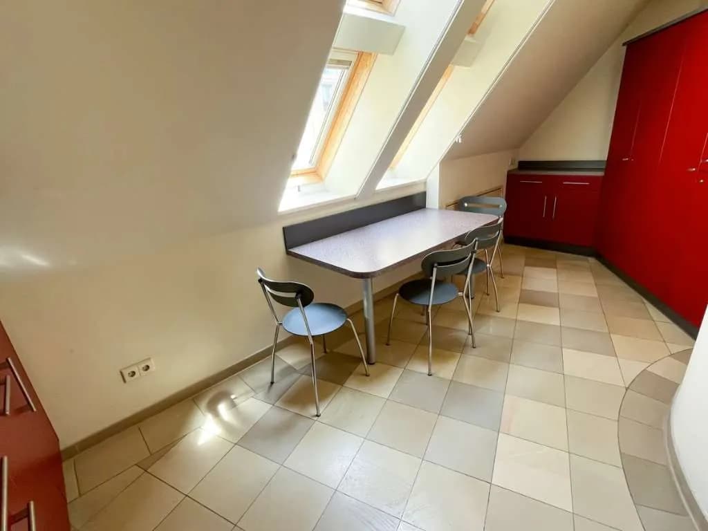 5-Zimmer-Gewerbeimmobilie mieten in Wiener Neustadt – 140 m², € 2.275 – Bild 10 von 22