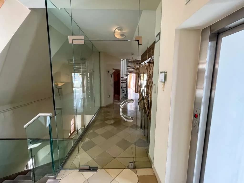 5-Zimmer-Gewerbeimmobilie mieten in Wiener Neustadt – 140 m², € 2.275 – Bild 21 von 22