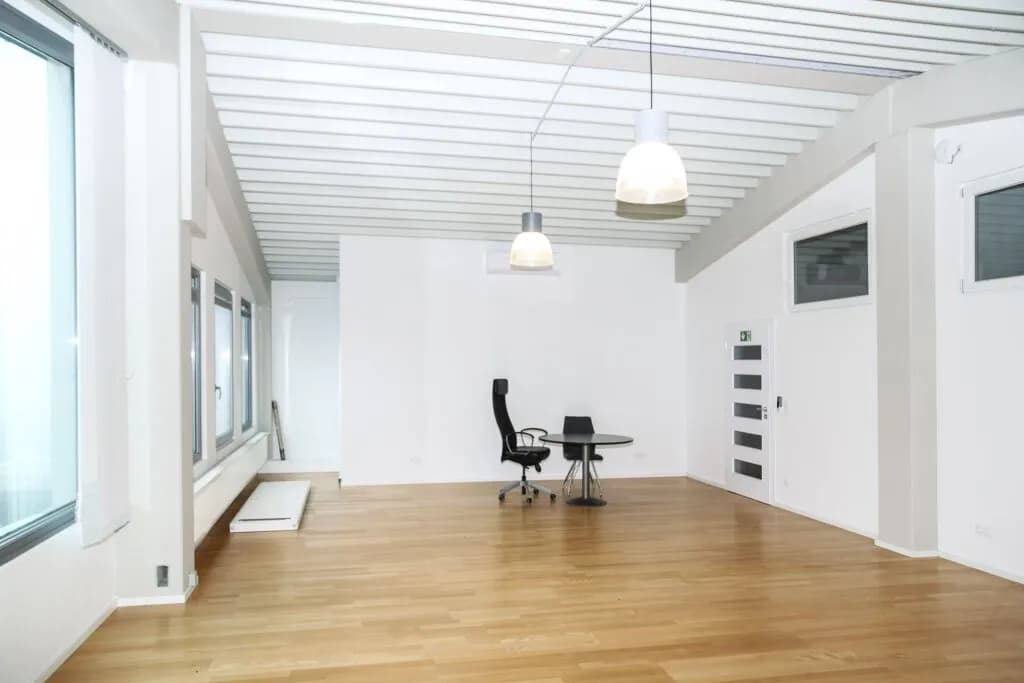 Gewerbeimmobilie mieten in Neusiedl am See – 63 m², € 930 – Bild 3 von 8