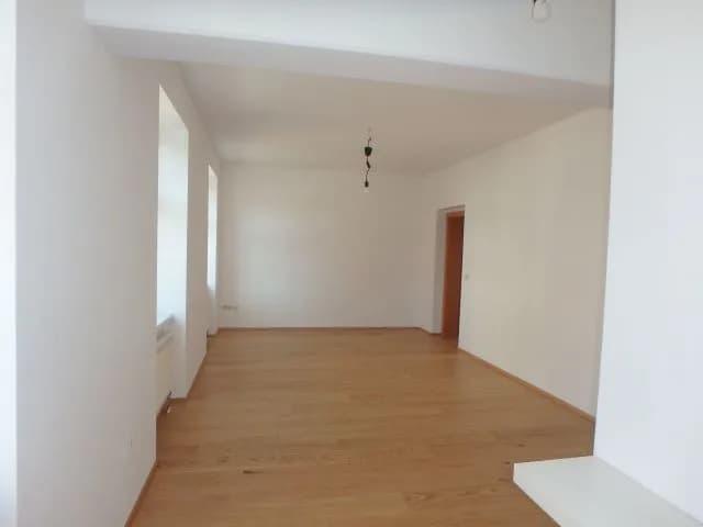 3-Zimmer-Wohnung mieten in Krems an der Donau – 77 m², € 957 – Bild 3 von 18