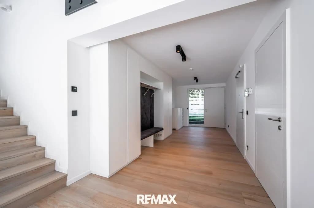 6-Zimmer-Wohnung mieten in Wien – 280 m², € 6.865 – Bild 9 von 55