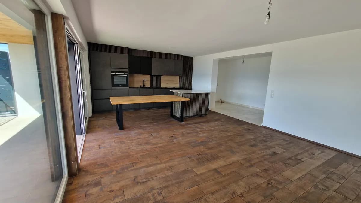 4-Zimmer-Wohnung mieten in Gmunden – 122 m², € 2.400 – Bild 12 von 17
