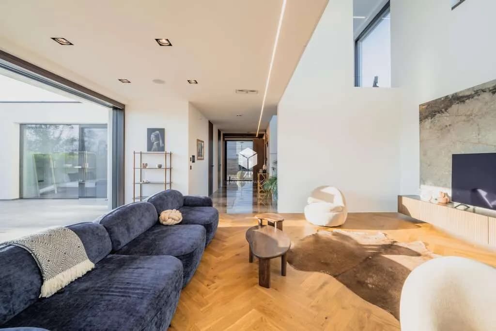 5-Zimmer-Haus kaufen in Bruck an der Leitha – 270 m², € 1.700.000 – Bild 15 von 17