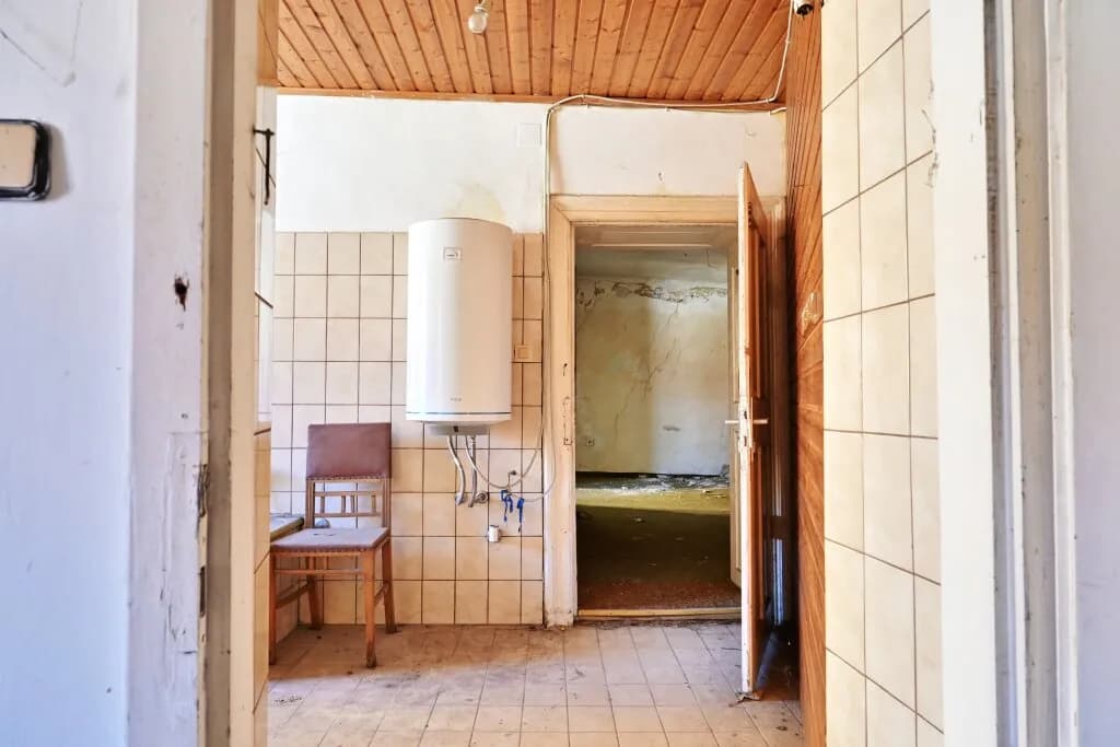 Haus kaufen in Horn – 350 m², € 78.000 – Bild 12 von 14