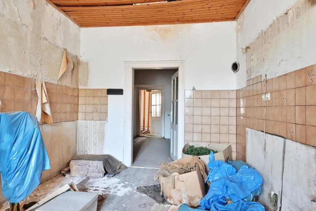 Haus kaufen in Horn – 350 m², € 78.000 – Bild 13 von 14