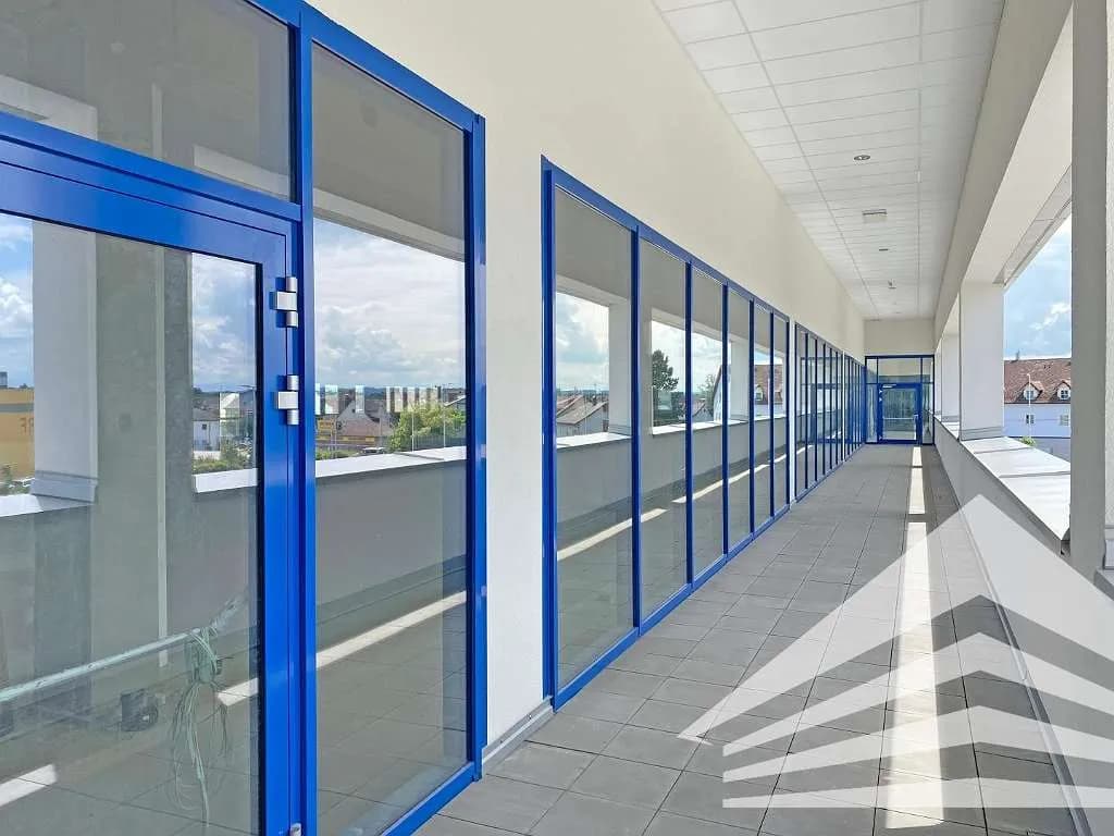 Gewerbeimmobilie mieten in Linz Land – 1 595 m², € 18.344 – Bild 4 von 9