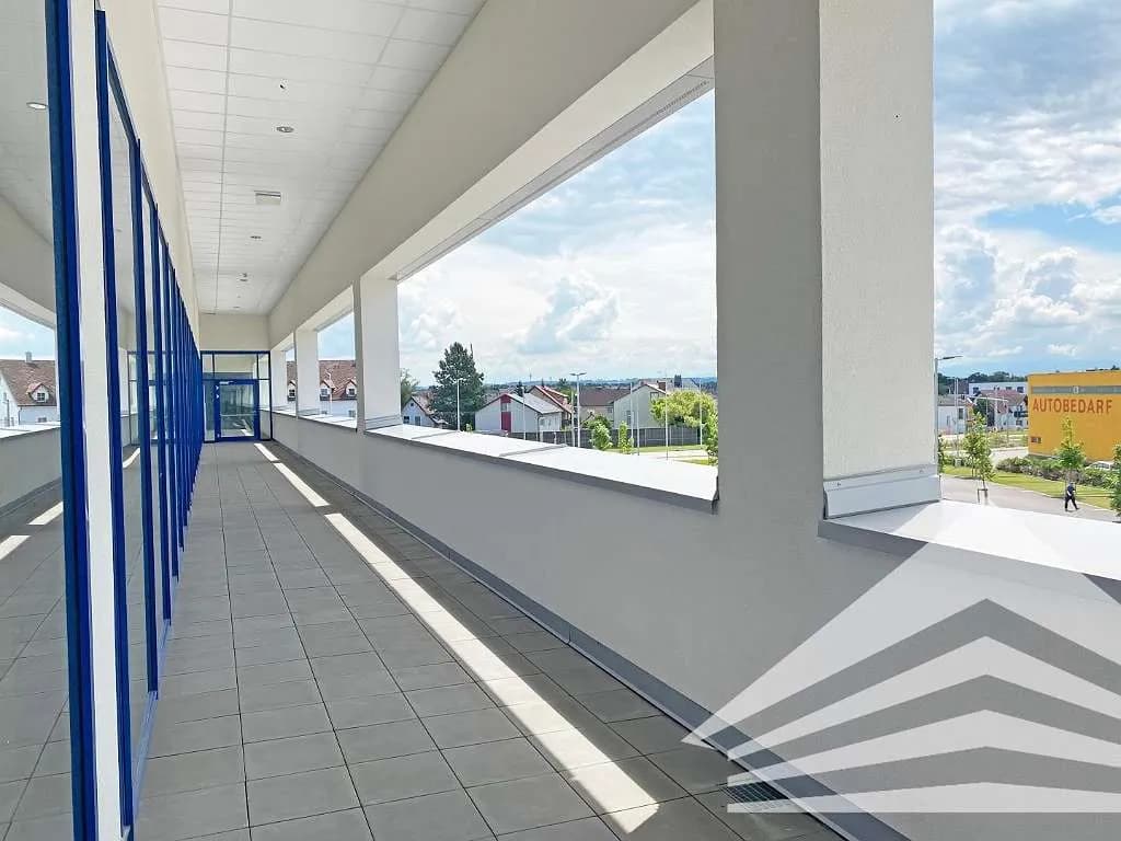Gewerbeimmobilie mieten in Linz Land – 1 595 m², € 18.344 – Bild 8 von 9