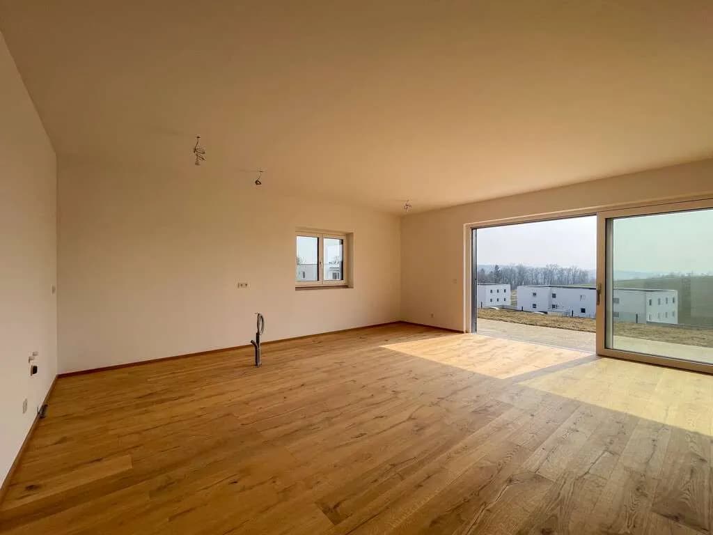 5-Zimmer-Haus mieten in Kirchdorf an der Krems – 116 m², € 1.985 – Bild 2 von 17