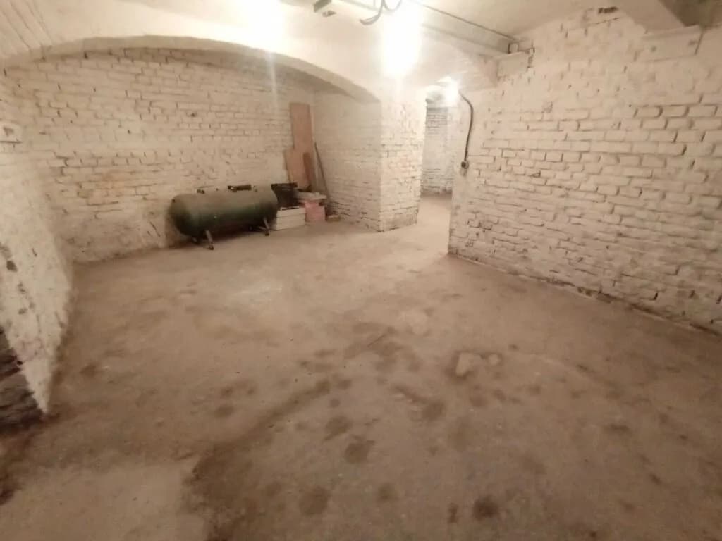1-Zimmer-Gewerbeimmobilie mieten in Wien – 35 m², € 200