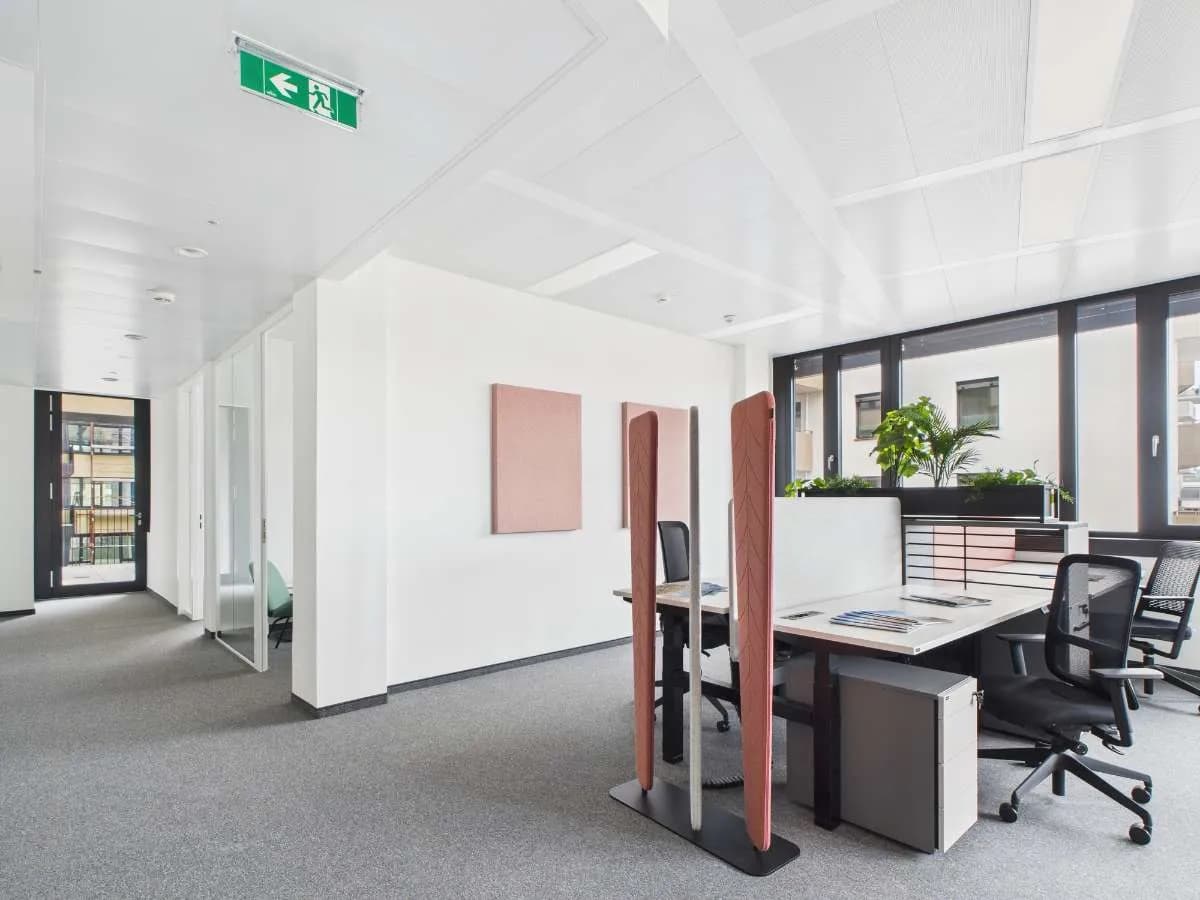 Gewerbeimmobilie mieten in Wien – 218 m², € 3.885