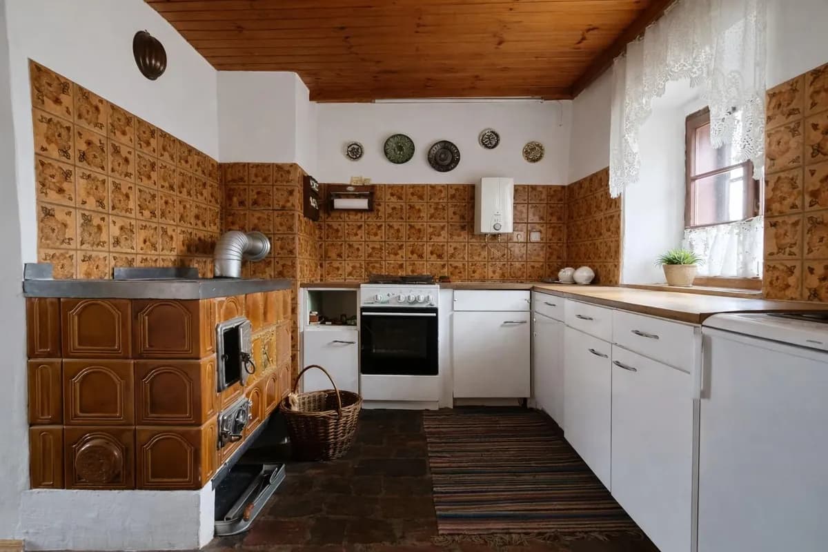 6-Zimmer-Haus kaufen in Mistelbach – 140 m², € 185.000 – Bild 8 von 12