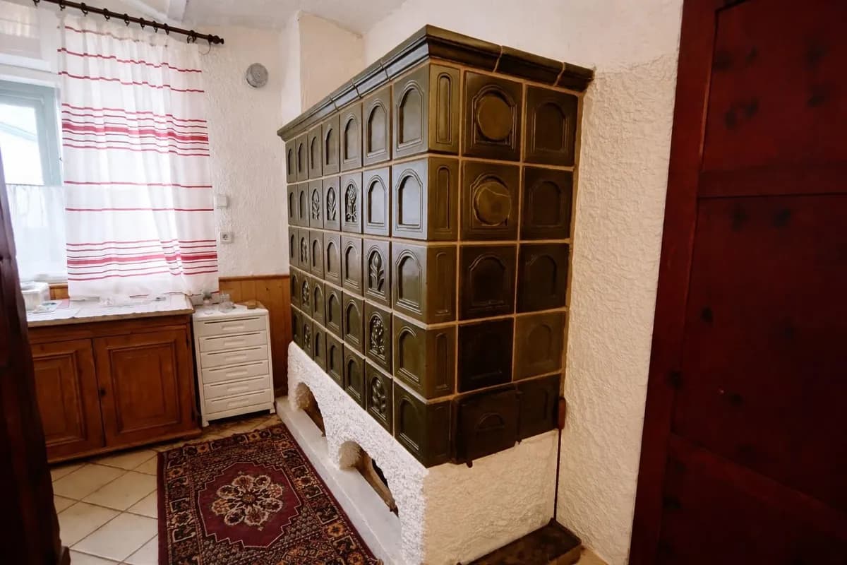 6-Zimmer-Haus kaufen in Mistelbach – 140 m², € 185.000 – Bild 11 von 12