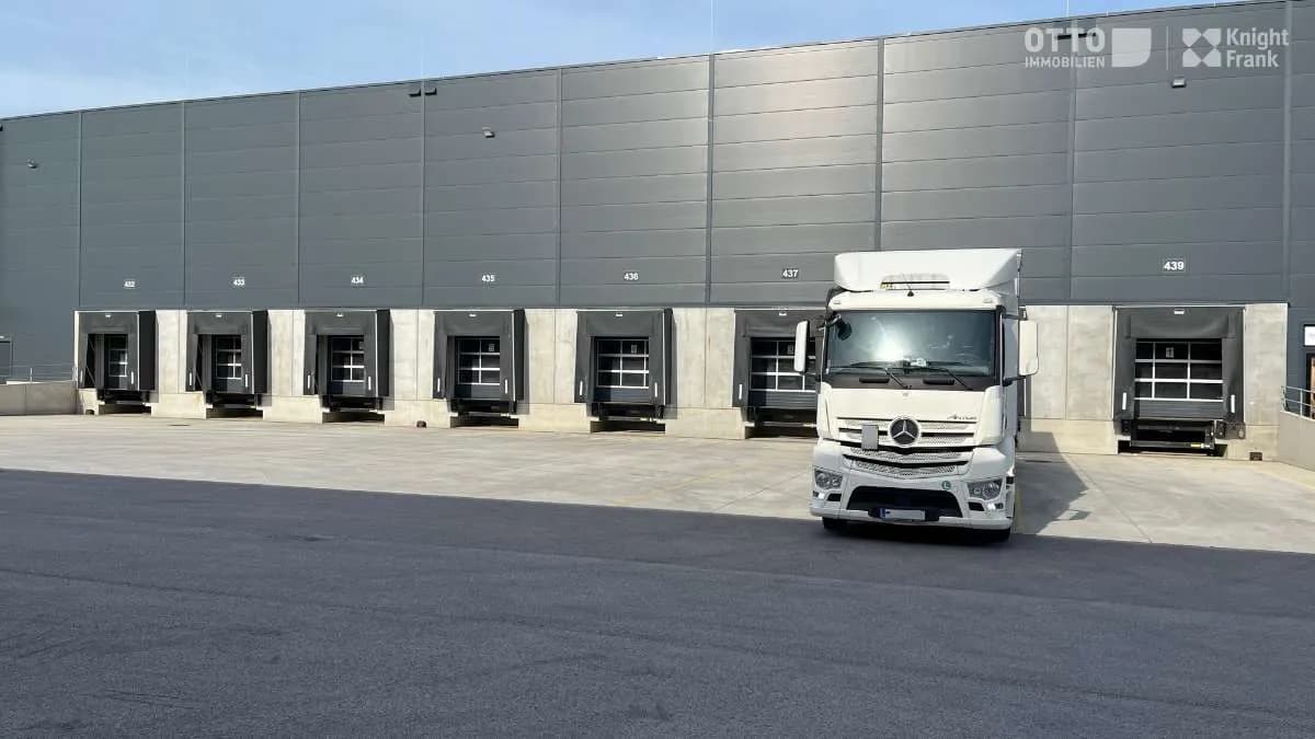 Gewerbeimmobilie mieten in Bruck an der Leitha – 7 066 m²