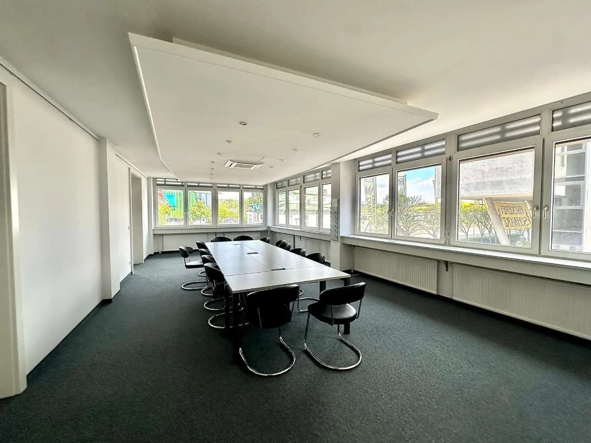 Gewerbeimmobilie mieten in Wien – 338 m², € 4.801 – Bild 3 von 9