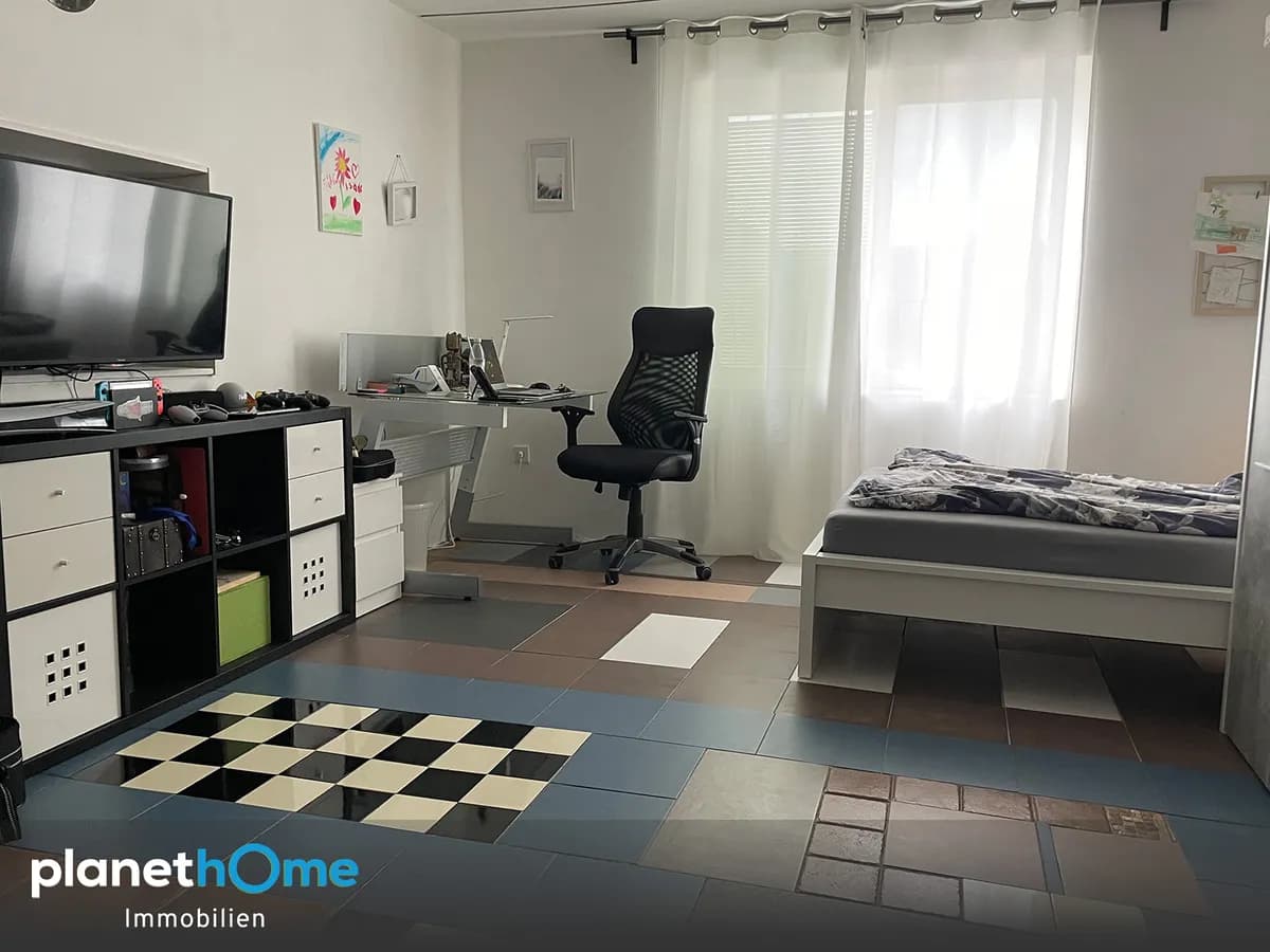 16-Zimmer-Immobilie kaufen in Bruck an der Leitha – 929 m², € 399.000 – Bild 4 von 15