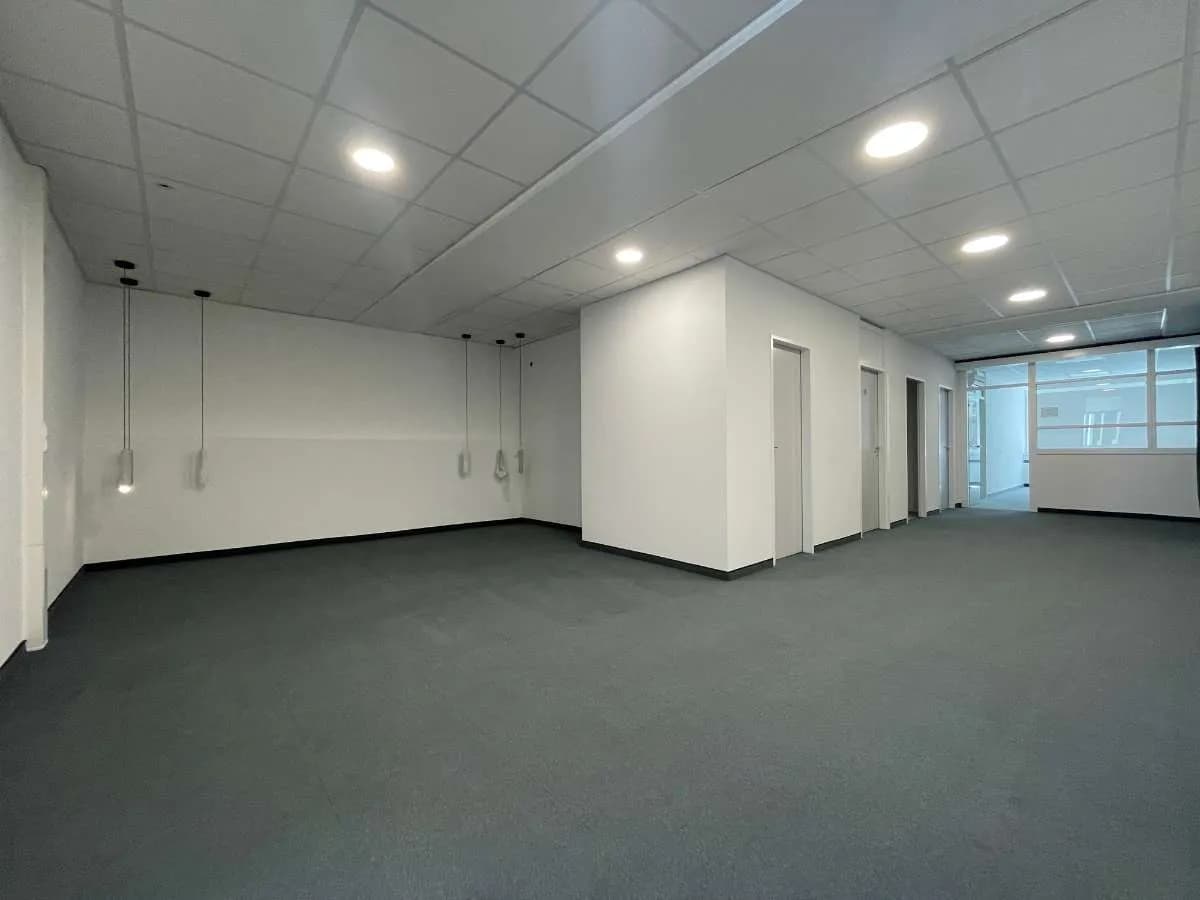 Gewerbeimmobilie mieten in Wien – 425 m², € 5.378 – Bild 2 von 10