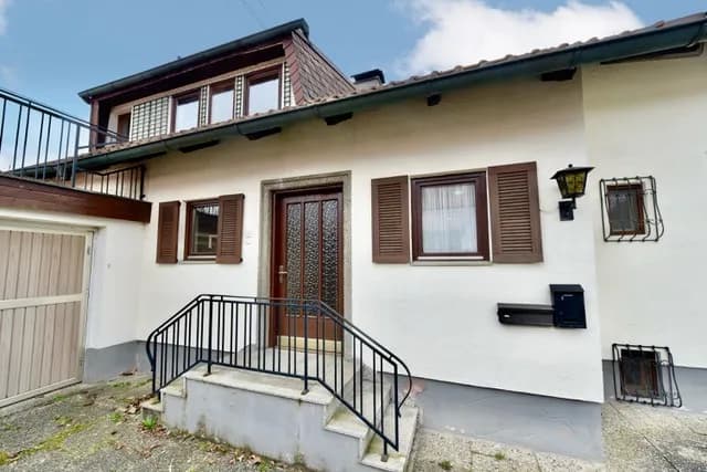 Haus kaufen in Braunau am Inn – 140 m², € 270.000 – Bild 2 von 20