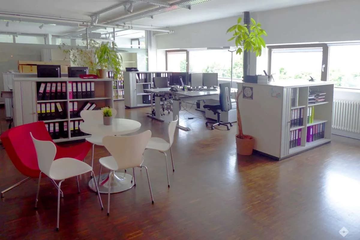 Gewerbeimmobilie mieten in Salzburg Stadt – 1 341 m², € 21.456 – Bild 2 von 12